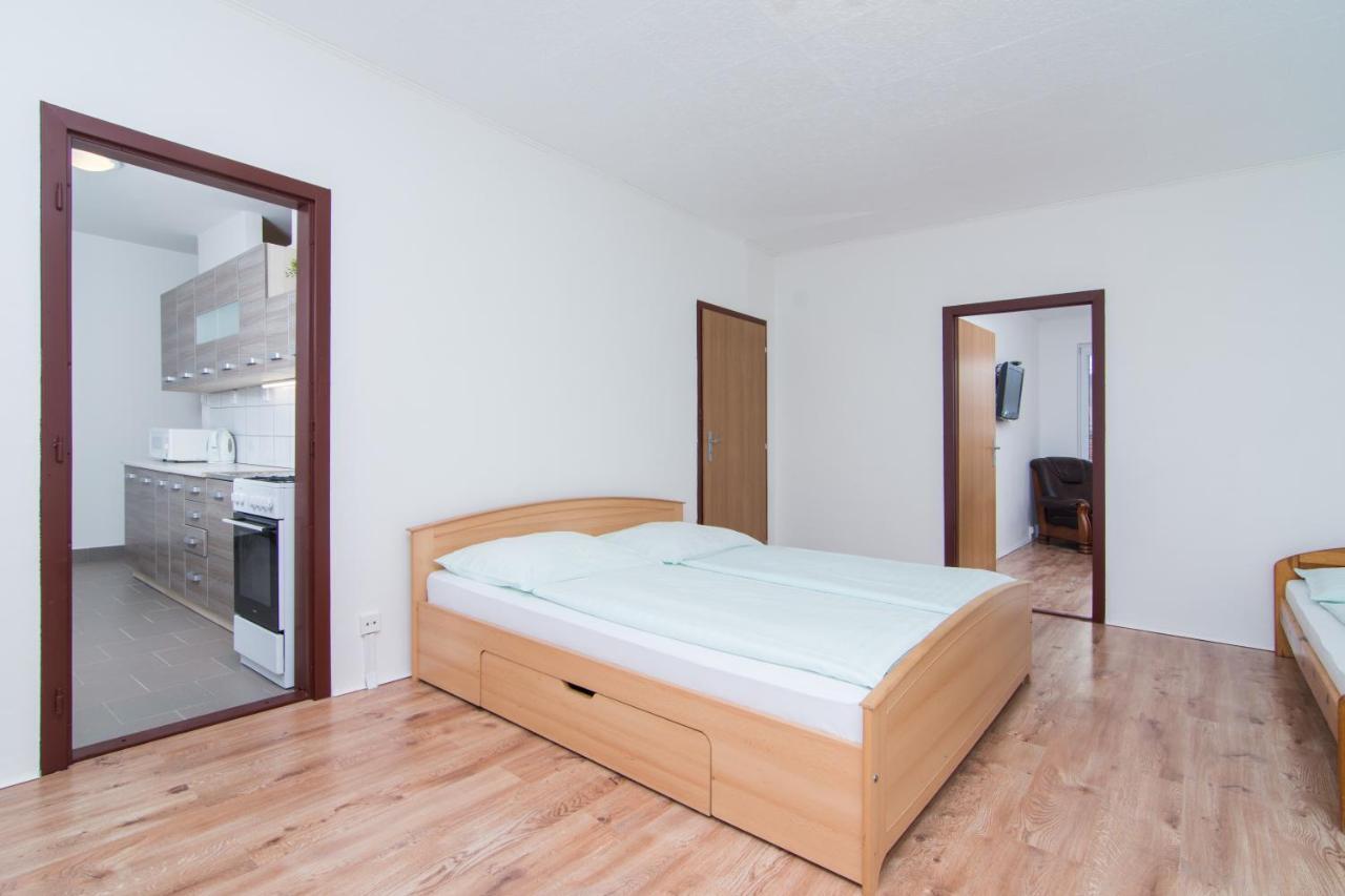 Apartmán Slezská Frýdek-Místek Esterno foto